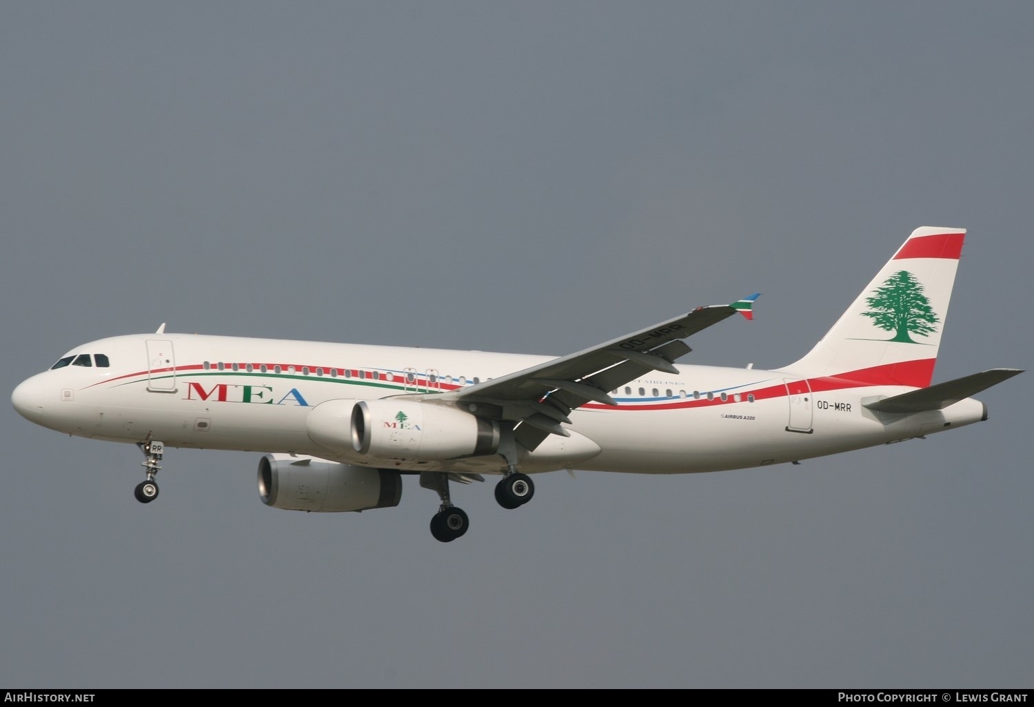 Aircraft Photo of OD-MRR | Airbus A320-232 | MEA - Middle East Airlines | AirHistory.net #278220