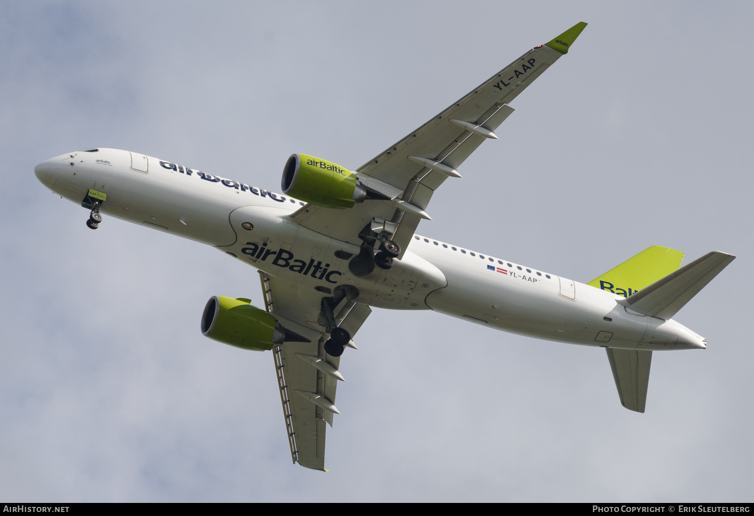 Aircraft Photo of YL-AAP | Airbus A220-371 (BD-500-1A11) | AirBaltic | AirHistory.net #278260