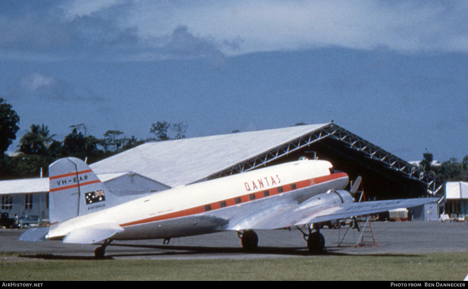 Aircraft Photo of VH-EAR | Douglas C-47A Skytrain | Qantas | AirHistory.net #278303