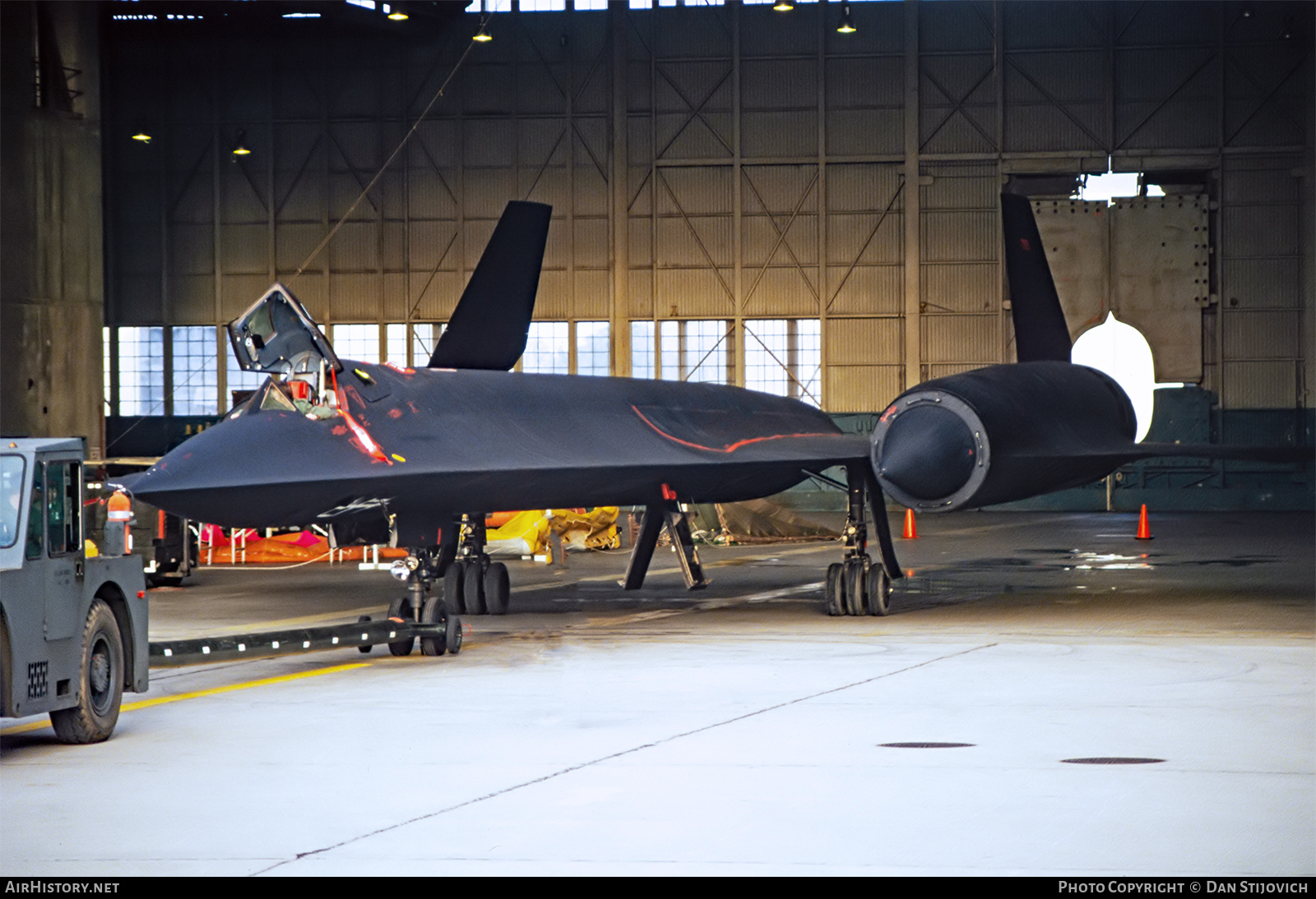 Aircraft Photo of 61-7979 / 17979 | Lockheed SR-71A Blackbird | USA - Air Force | AirHistory.net #278341