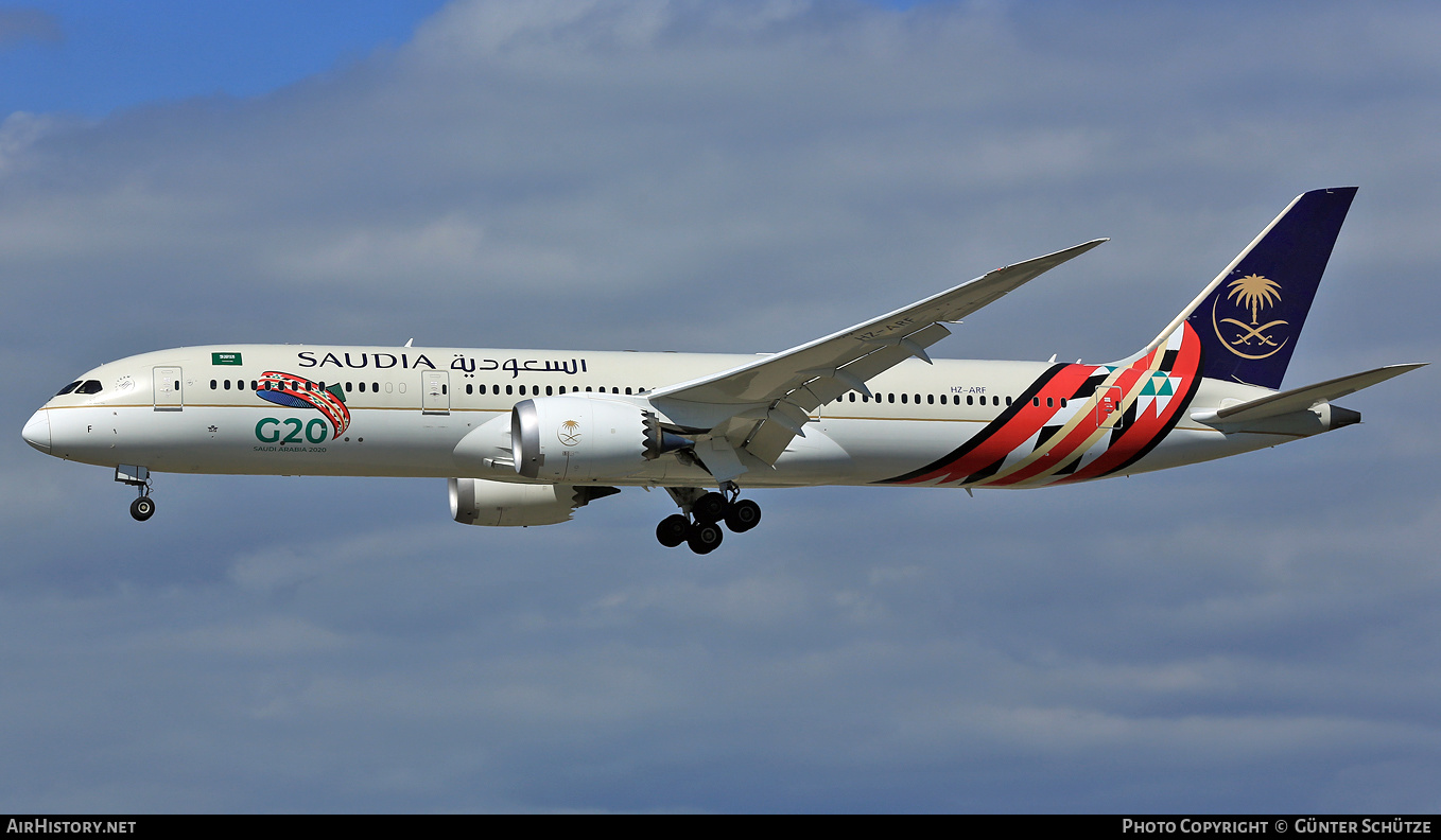 Aircraft Photo of HZ-ARF | Boeing 787-9 Dreamliner | Saudia - Saudi Arabian Airlines | AirHistory.net #278360