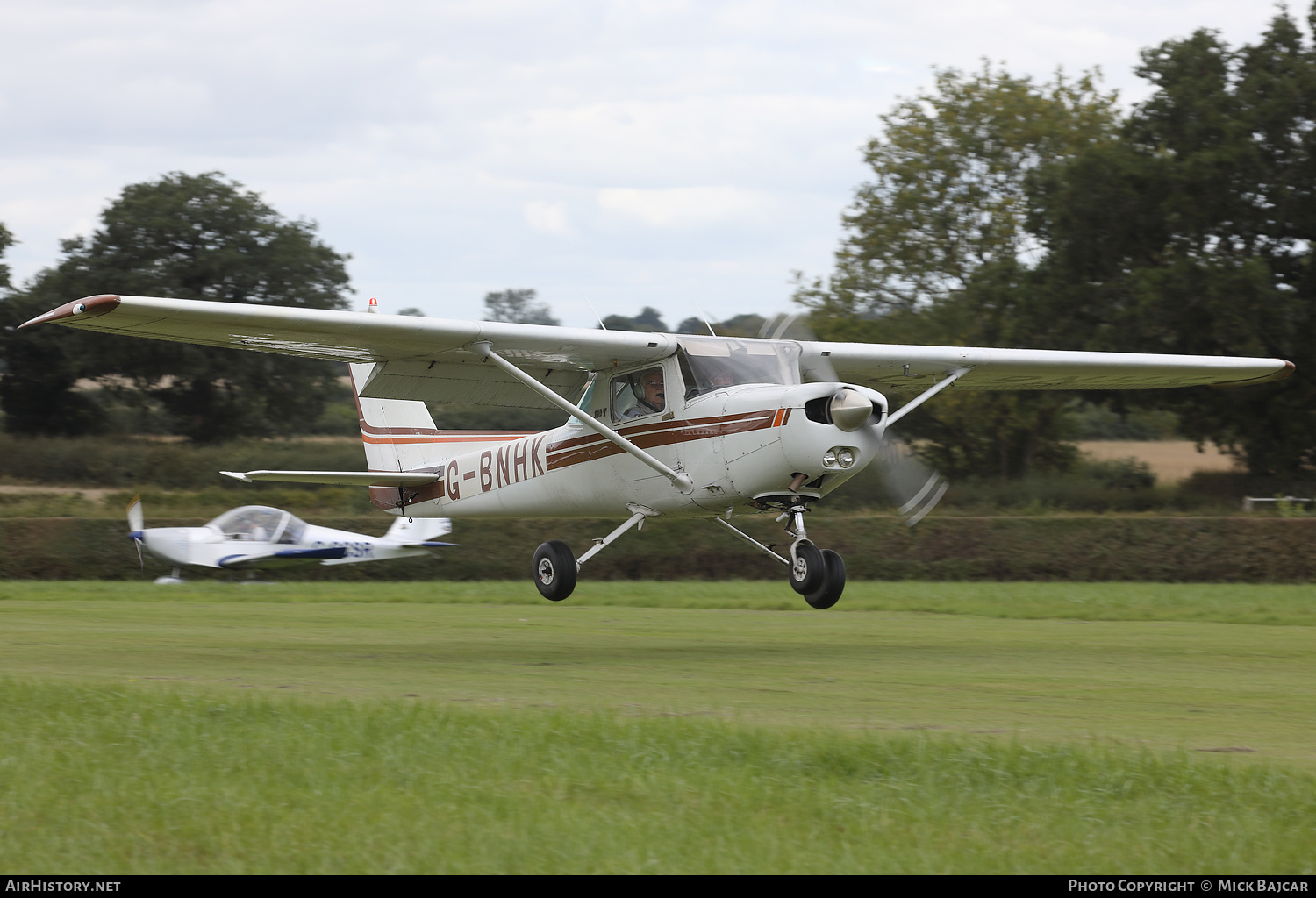 Aircraft Photo of G-BNHK | Cessna 152 | AirHistory.net #278461