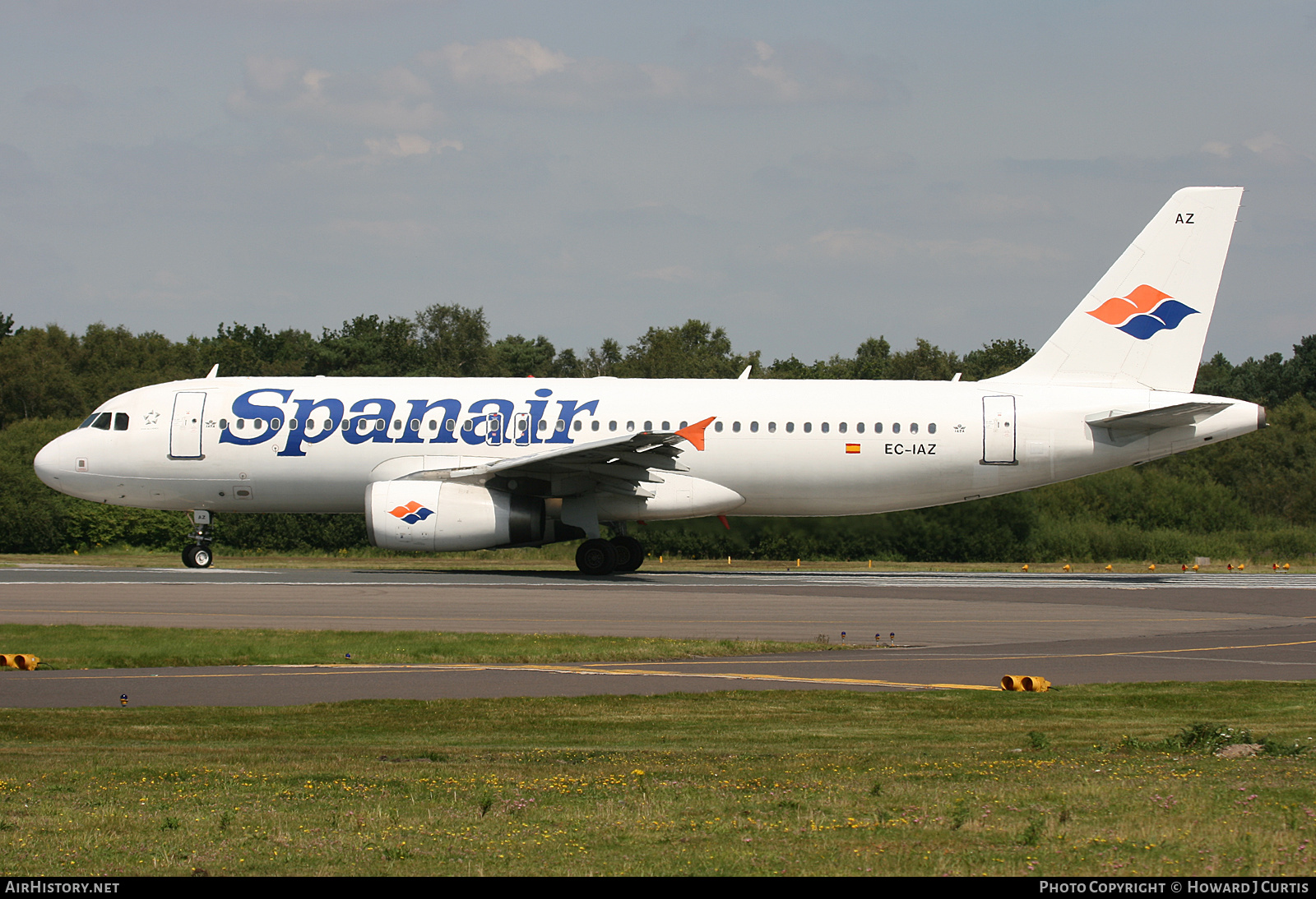 Aircraft Photo of EC-IAZ | Airbus A320-232 | Spanair | AirHistory.net #278492
