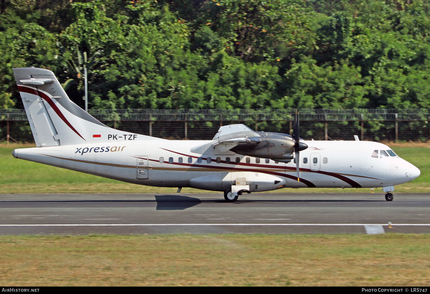 Aircraft Photo of PK-TZF | ATR ATR-42-320 | XpressAir | AirHistory.net #278632