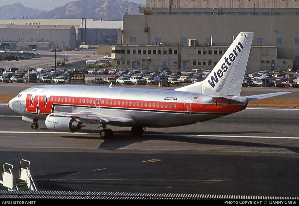 Aircraft Photo of N303WA | Boeing 737-347 | Western Airlines | AirHistory.net #278652