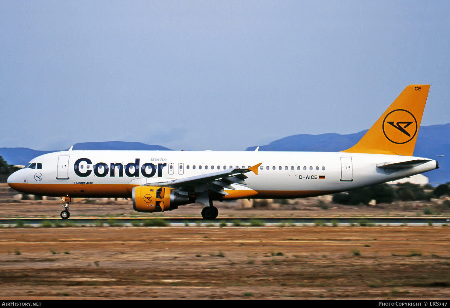 Aircraft Photo of D-AICE | Airbus A320-212 | Condor Berlin | AirHistory.net #278764