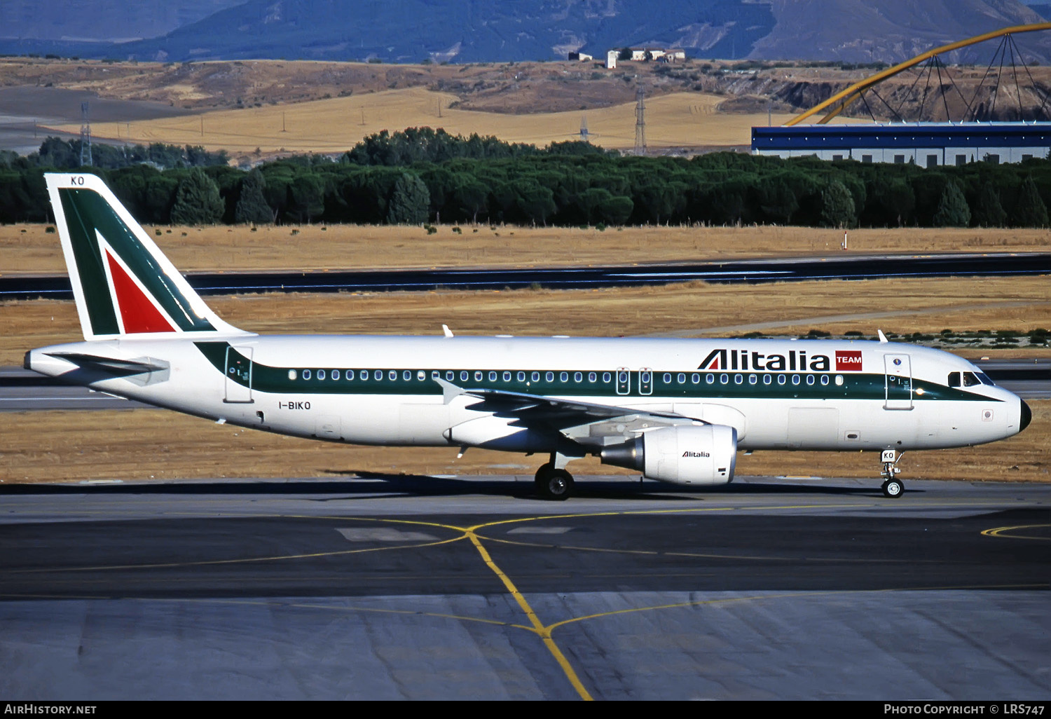 Aircraft Photo of I-BIKO | Airbus A320-214 | Alitalia | AirHistory.net #278765