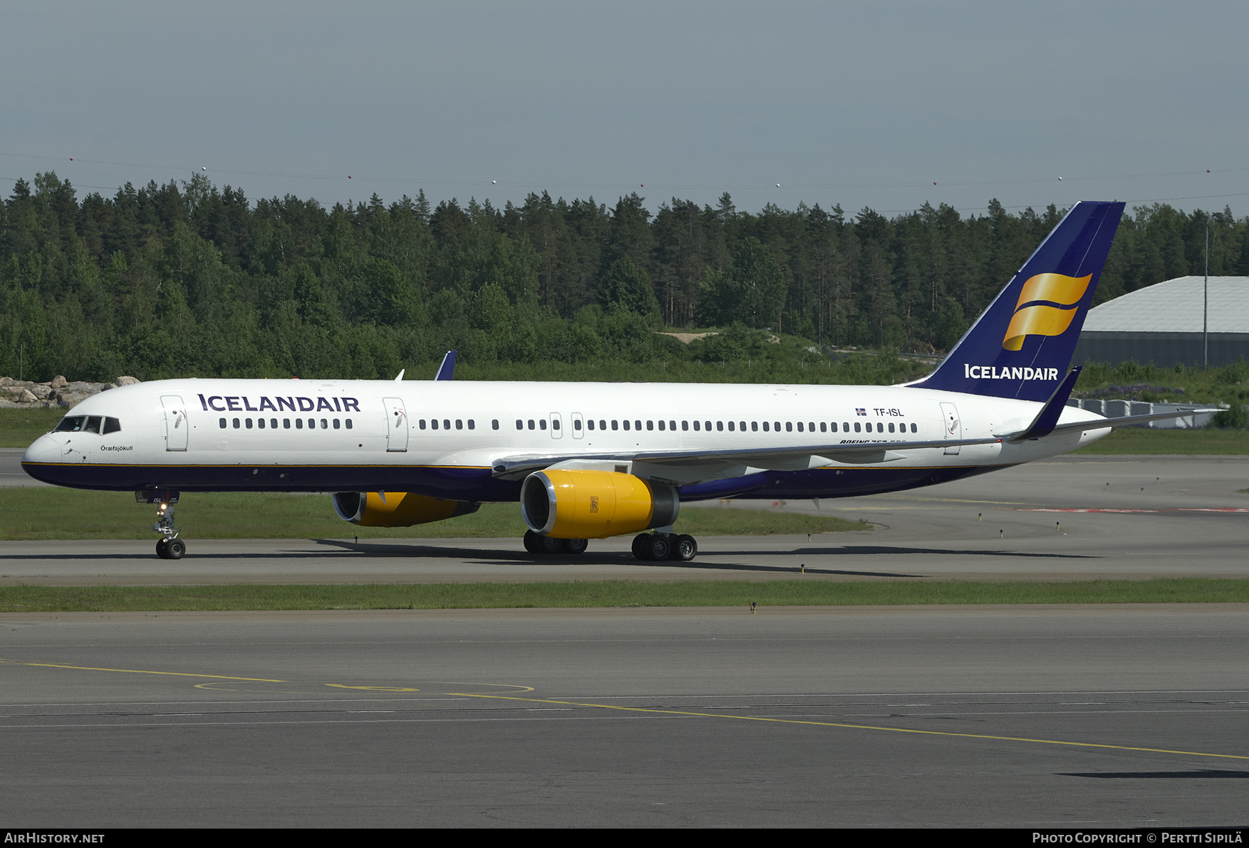 Aircraft Photo of TF-ISL | Boeing 757-223 | Icelandair | AirHistory.net #278788