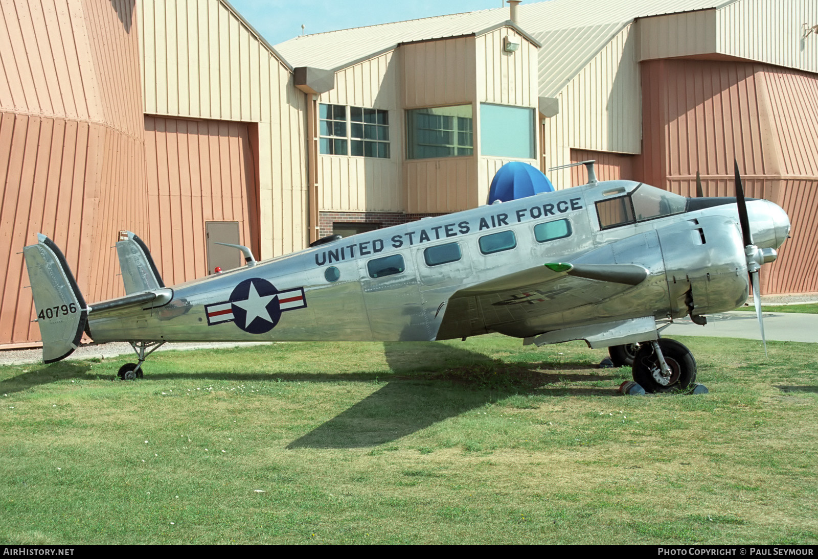 Aircraft Photo of 40796 | Beech C-45H Expeditor | USA - Air Force | AirHistory.net #278815