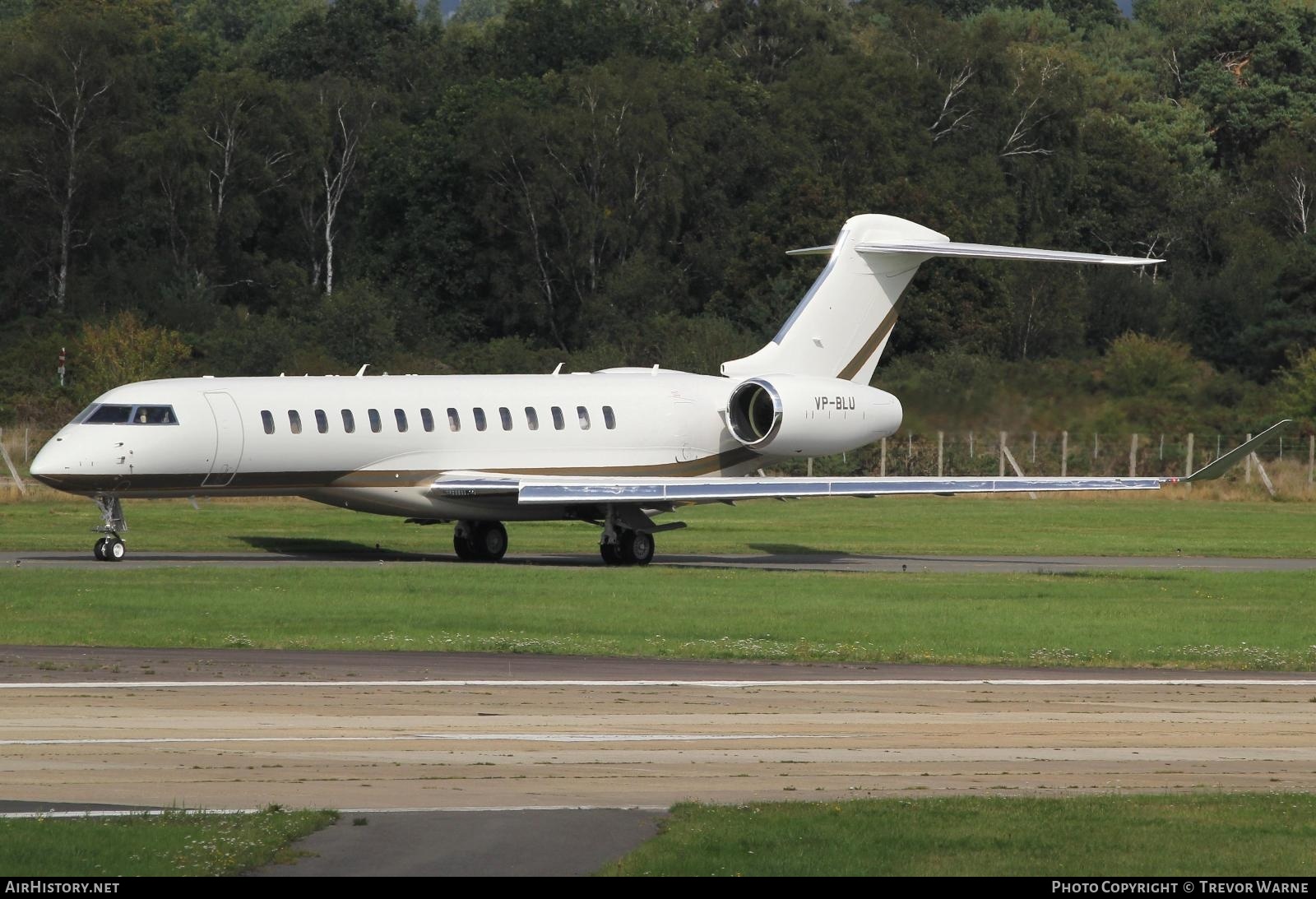 Aircraft Photo of VP-BLU | Bombardier Global 7500 (BD-700-2A12) | AirHistory.net #278861
