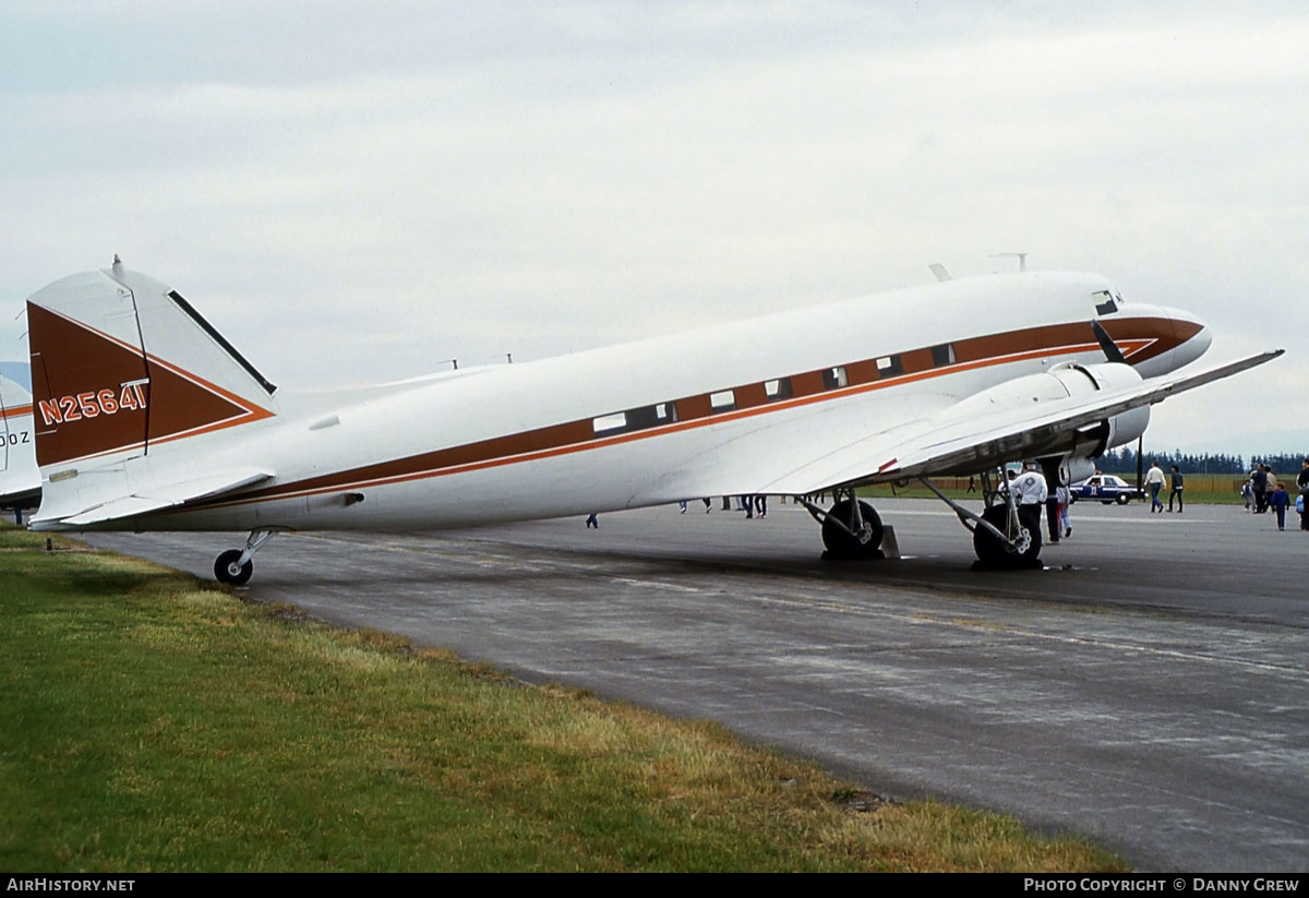 Aircraft Photo of N25641 | Douglas DC-3(C) | AirHistory.net #278894