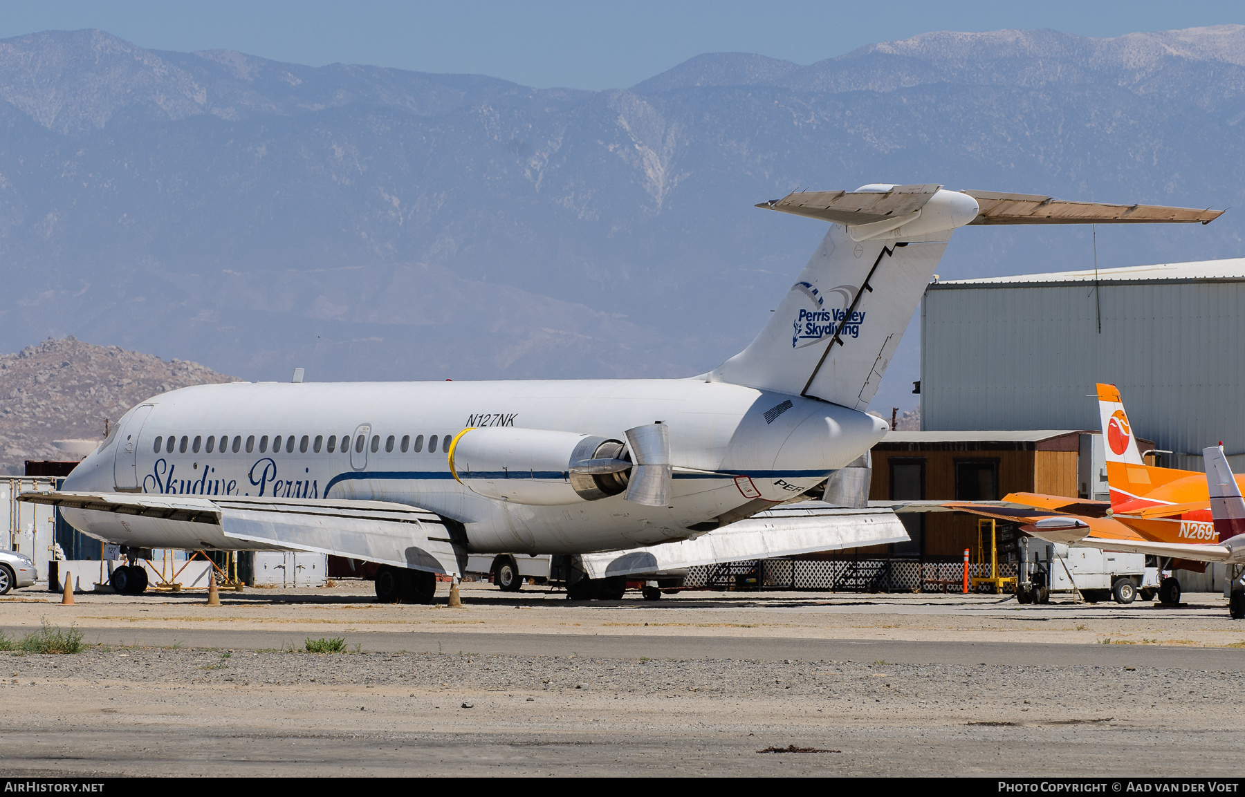 Aircraft Photo of N127NK | McDonnell Douglas DC-9-21 | Skydive Perris | AirHistory.net #278991