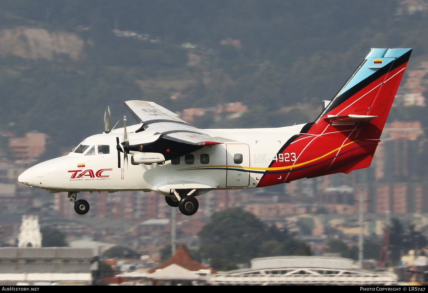 Aircraft Photo of HK-4923 | Let L-410UVP-E Turbolet | TAC Colombia - Transportes Aéreos del Cesar | AirHistory.net #279024