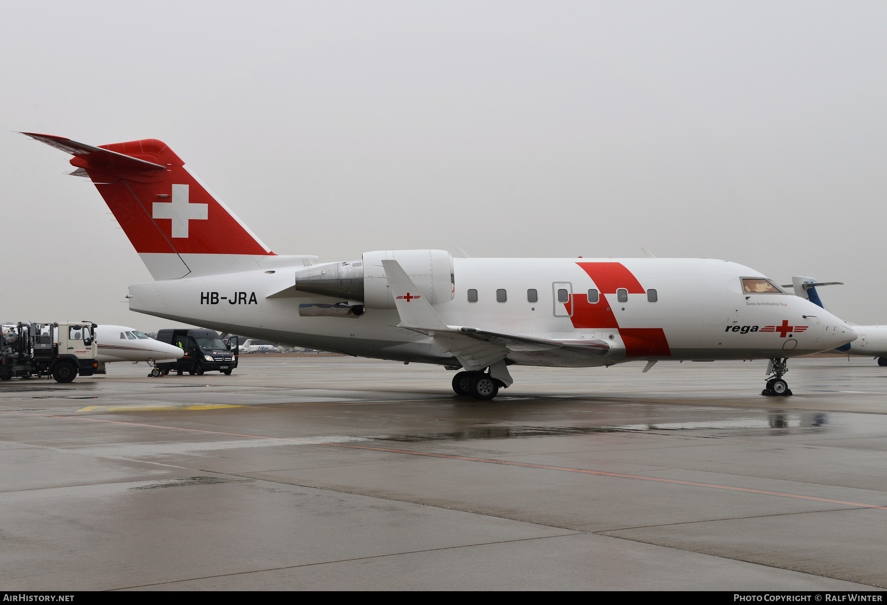 Aircraft Photo of HB-JRA | Bombardier Challenger 604 (CL-600-2B16) | REGA - Swiss Air Ambulance | AirHistory.net #279077