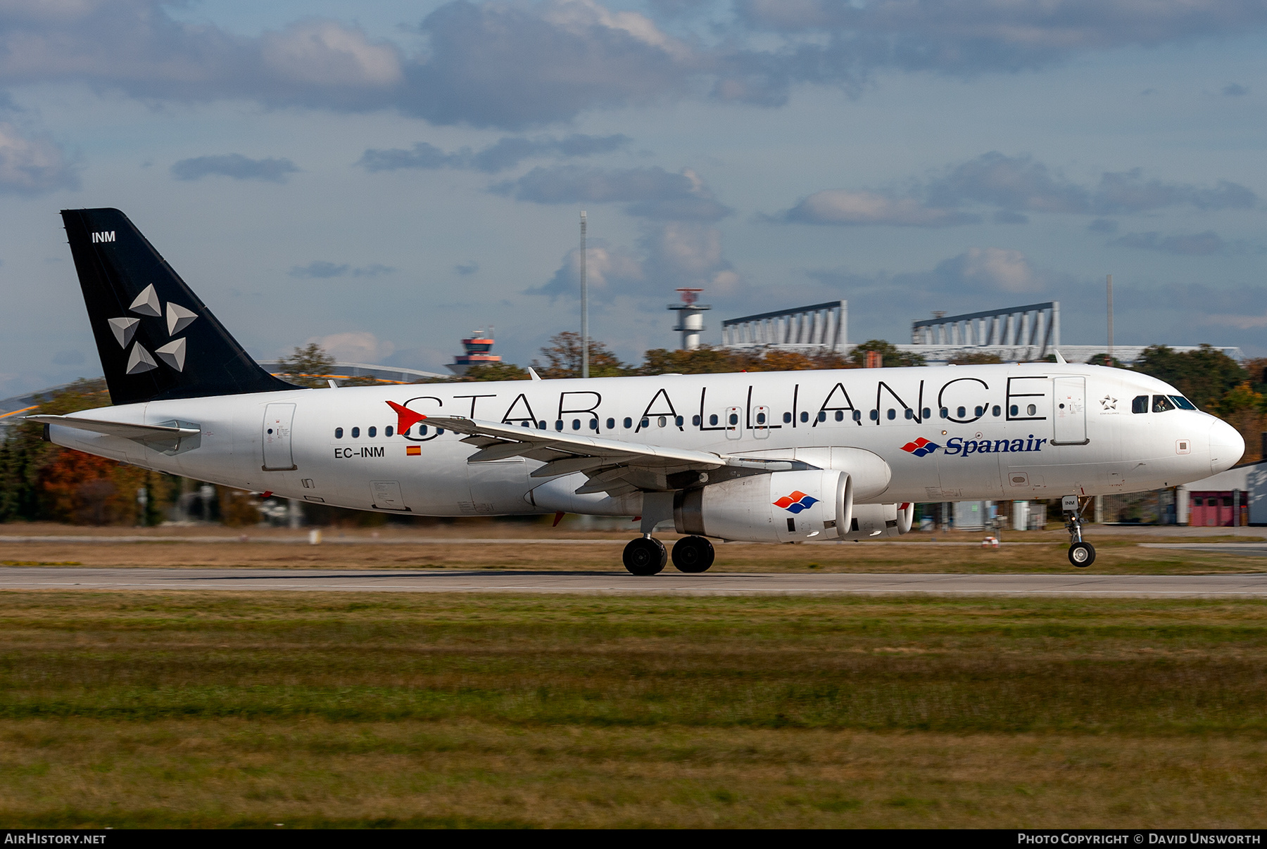 Aircraft Photo of EC-INM | Airbus A320-232 | Spanair | AirHistory.net #279108