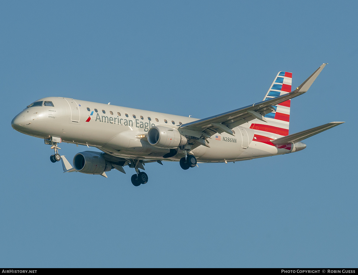 Aircraft Photo of N286NN | Embraer 175LR (ERJ-170-200LR) | American Eagle | AirHistory.net #279117