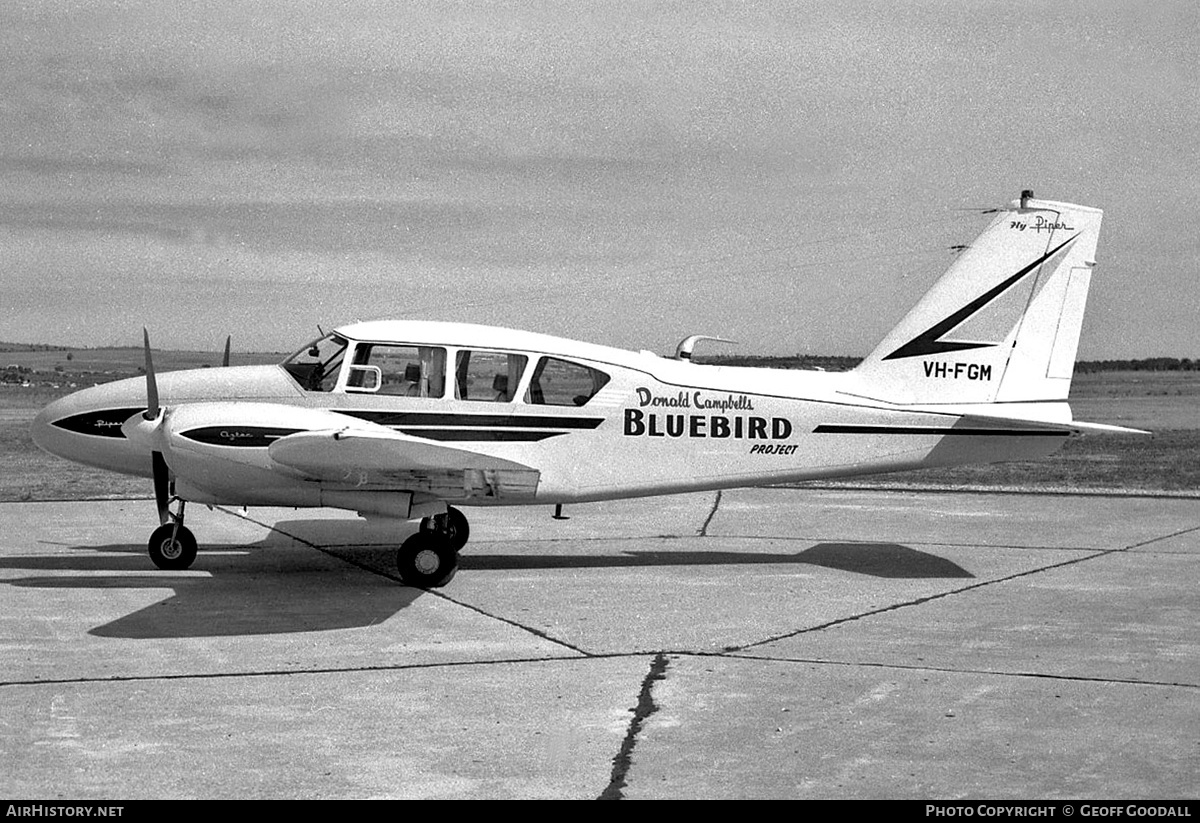 Aircraft Photo of VH-FGM | Piper PA-23-250 Aztec B | Donald Campbell's Bluebird Project | AirHistory.net #279157
