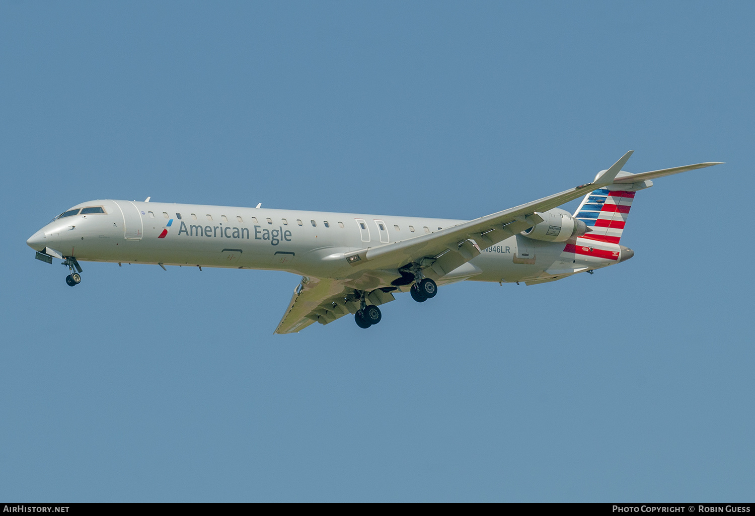 Aircraft Photo of N946LR | Bombardier CRJ-900ER (CL-600-2D24) | American Eagle | AirHistory.net #279170