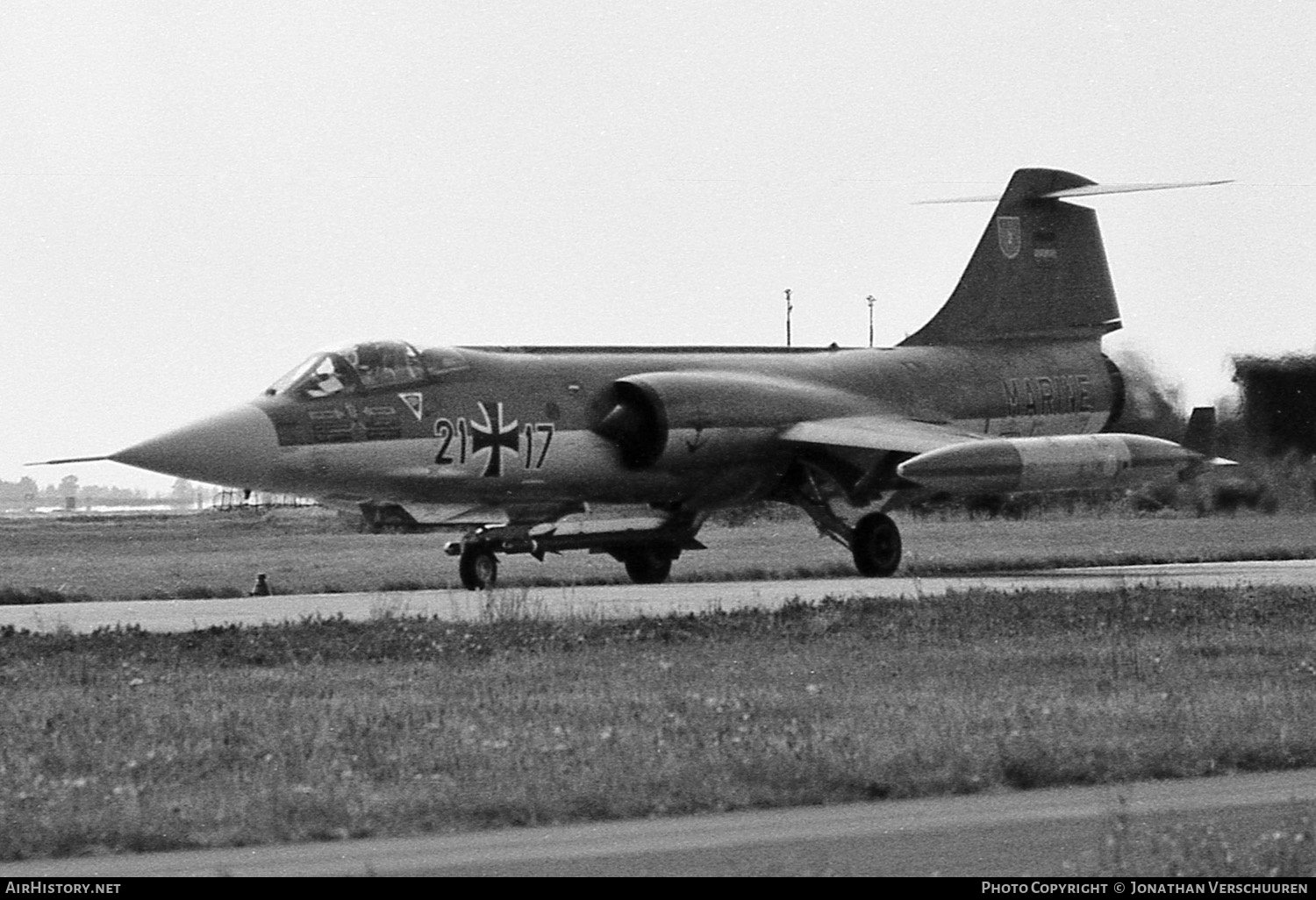 Aircraft Photo of 2117 | Lockheed RF-104G Starfighter | Germany - Navy | AirHistory.net #279240