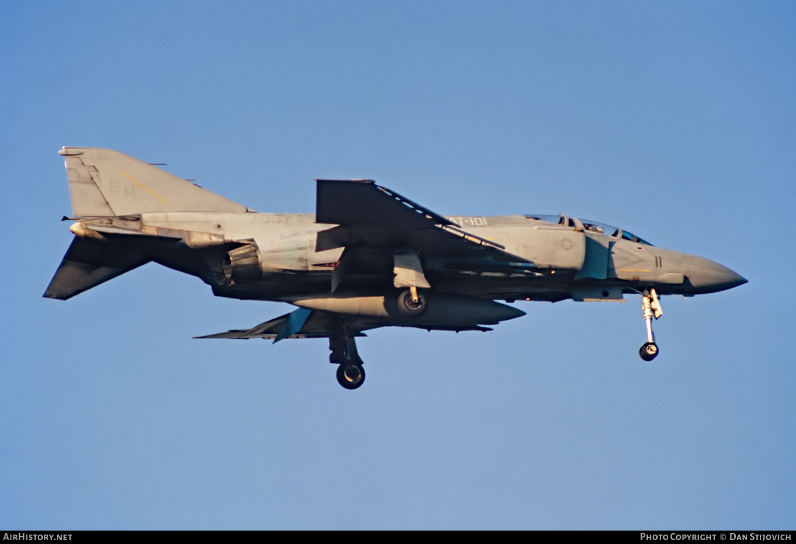 Aircraft Photo of 157307 / 7307 | McDonnell Douglas F-4S Phantom II | USA - Marines | AirHistory.net #279332