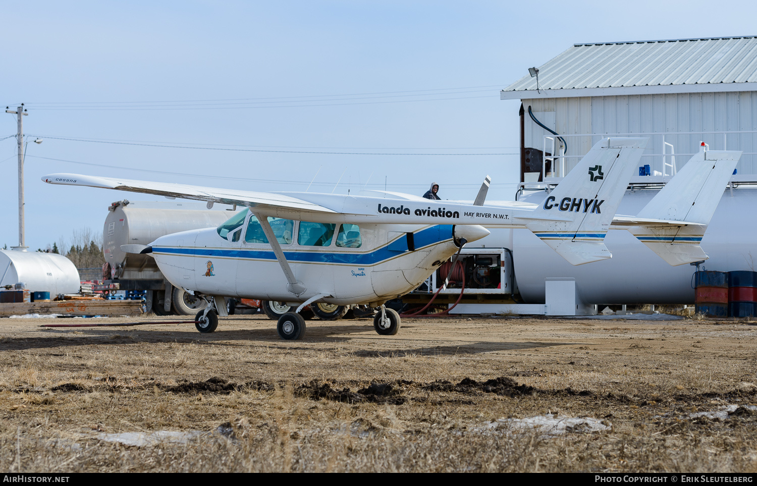 Aircraft Photo of C-GHYK | Cessna 337F Super Skymaster | Landa Aviation | AirHistory.net #279393