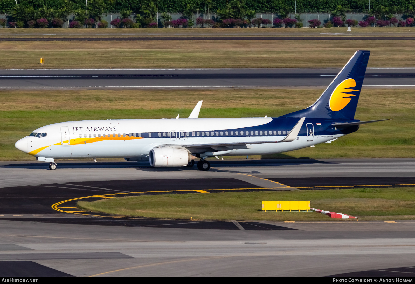 Aircraft Photo of VT-JFS | Boeing 737-8AL | Jet Airways | AirHistory.net #279477