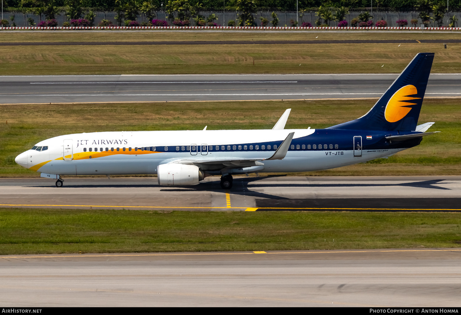 Aircraft Photo of VT-JTB | Boeing 737-85R | Jet Airways | AirHistory.net #279501
