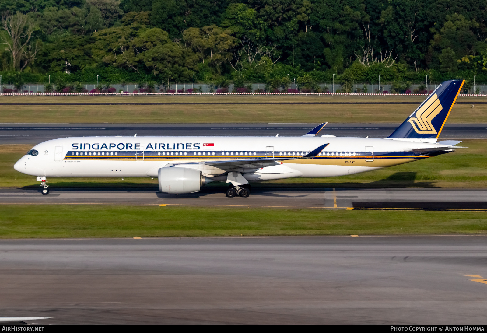 Aircraft Photo of 9V-SMT | Airbus A350-941 | Singapore Airlines | AirHistory.net #279511