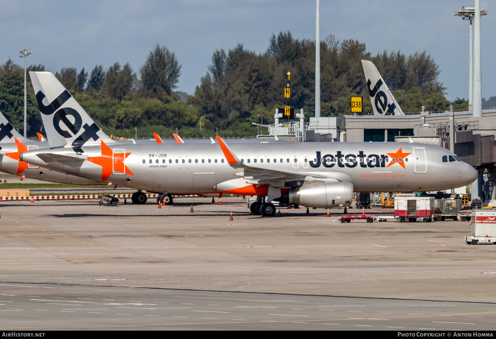 Aircraft Photo of 9V-JSR | Airbus A320-232 | Jetstar Airways | AirHistory.net #279531