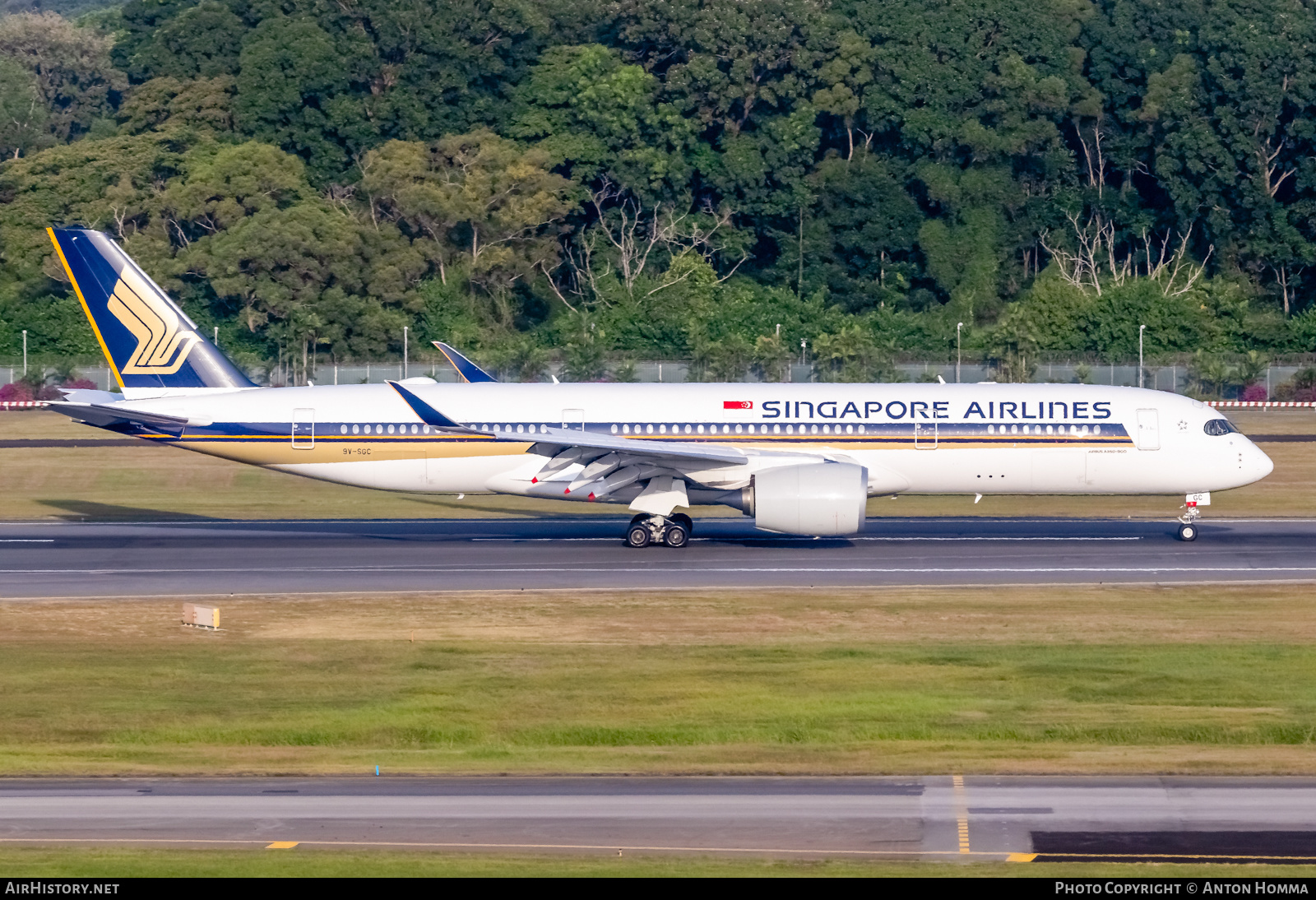 Aircraft Photo of 9V-SGC | Airbus A350-941ULR | Singapore Airlines | AirHistory.net #279553