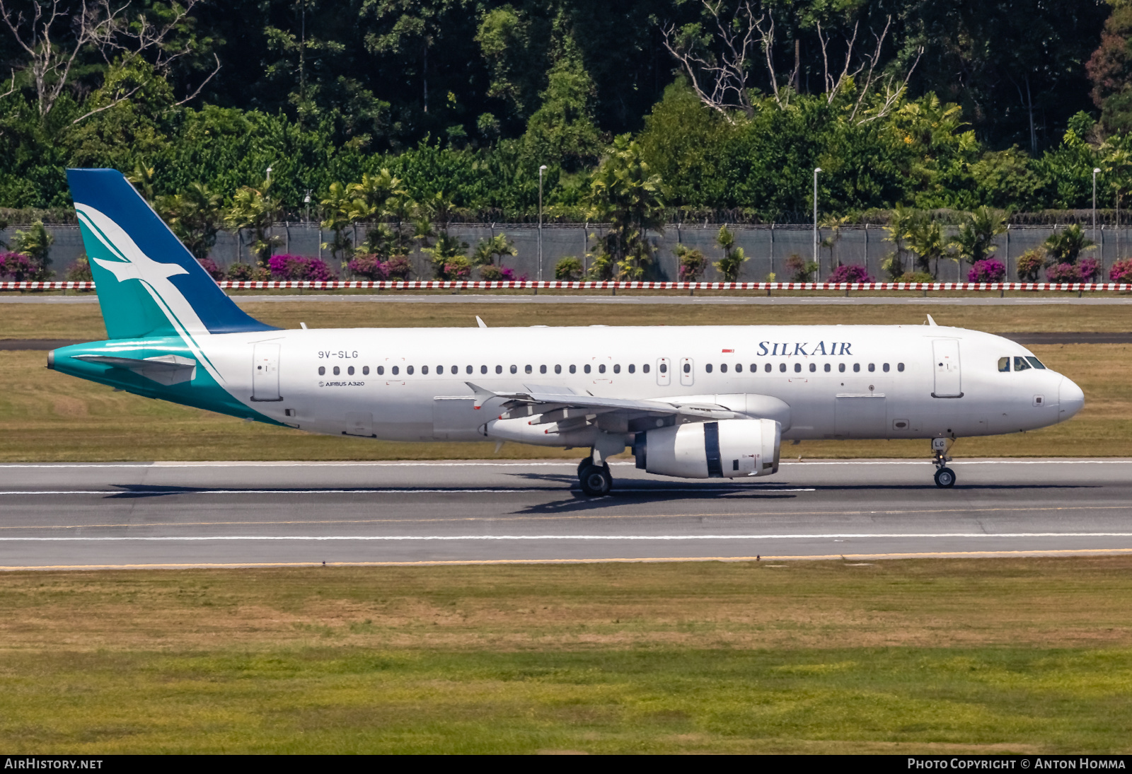 Aircraft Photo of 9V-SLG | Airbus A320-233 | AirHistory.net #279557