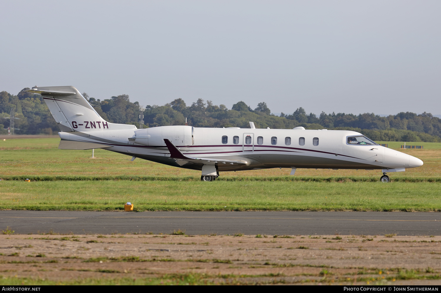 Aircraft Photo of G-ZNTH | Learjet 75 | AirHistory.net #279560