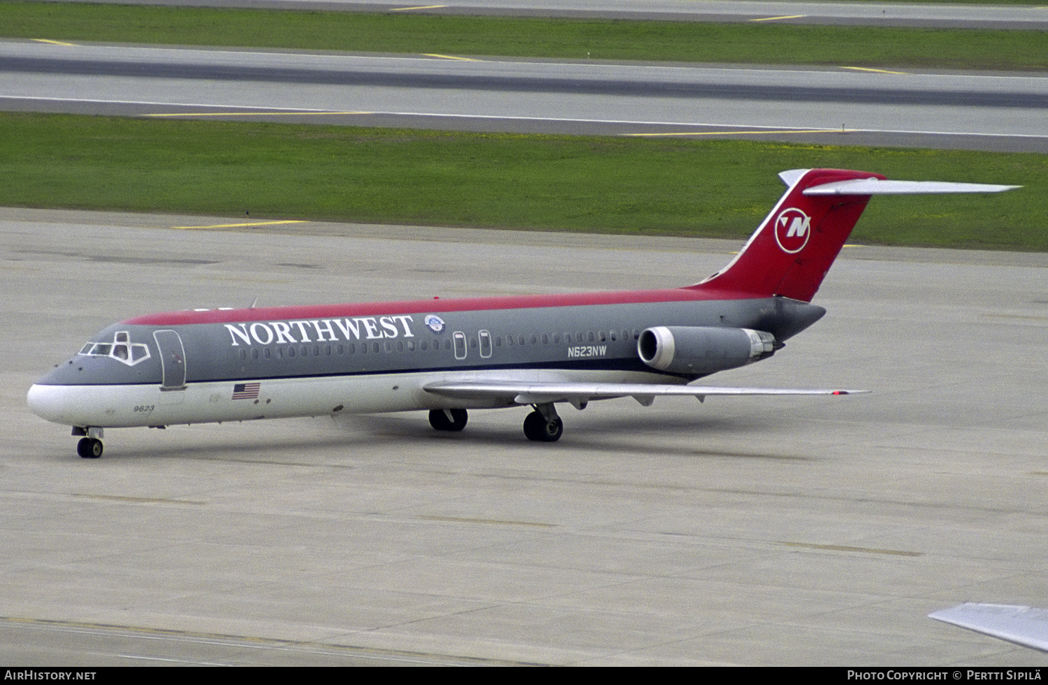 Aircraft Photo of N623NW | McDonnell Douglas DC-9-32 | Northwest Airlines | AirHistory.net #279607
