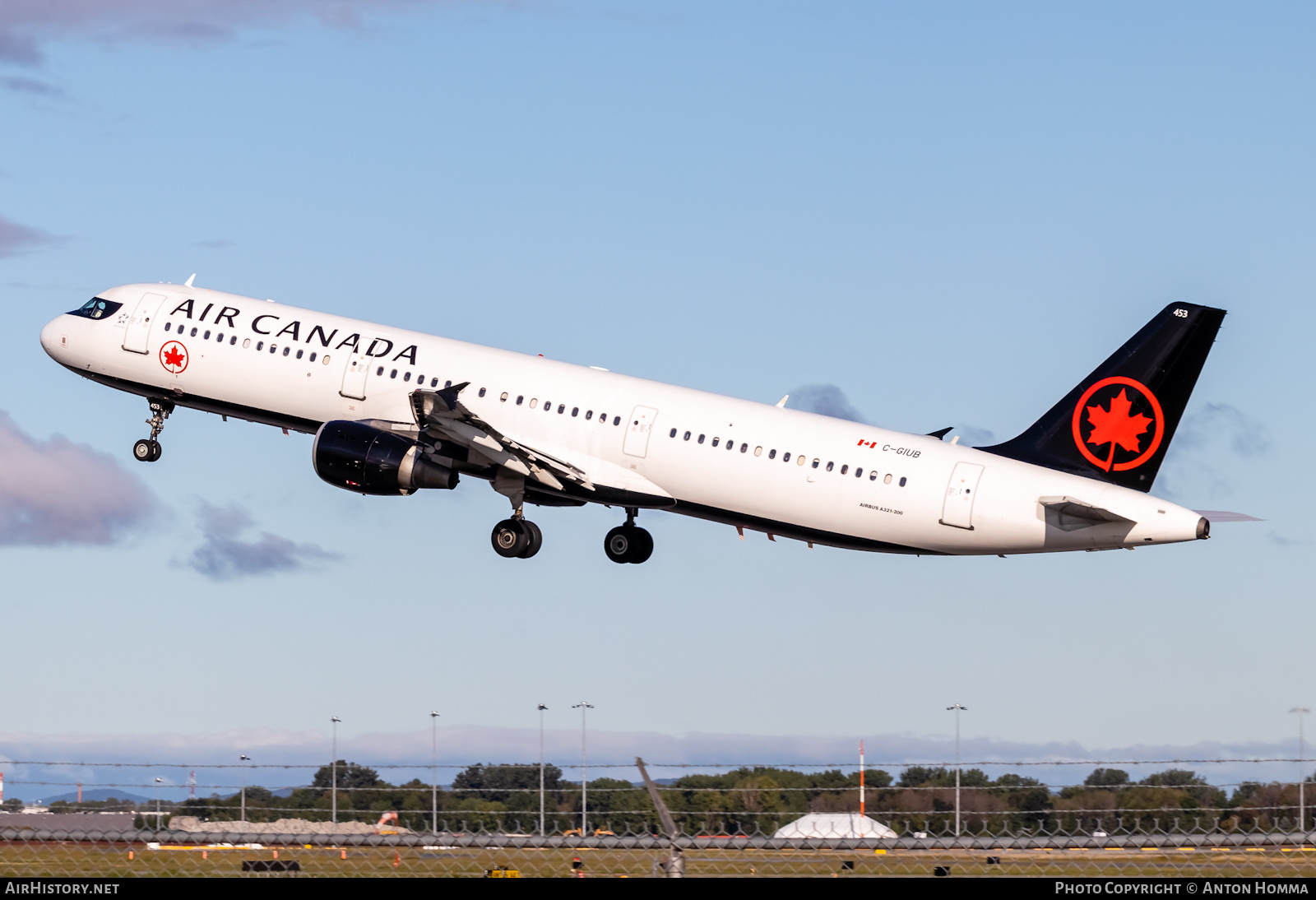 Aircraft Photo of C-GIUB | Airbus A321-211 | Air Canada | AirHistory.net #279786