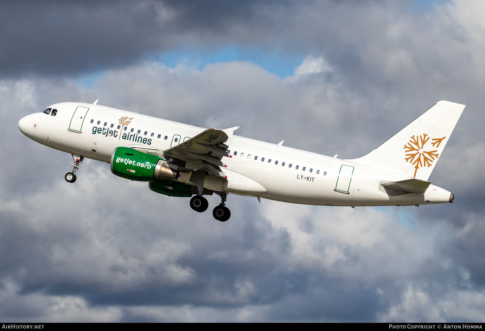 Aircraft Photo of LY-KIT | Airbus A319-112 | GetJet Airlines | AirHistory.net #279790