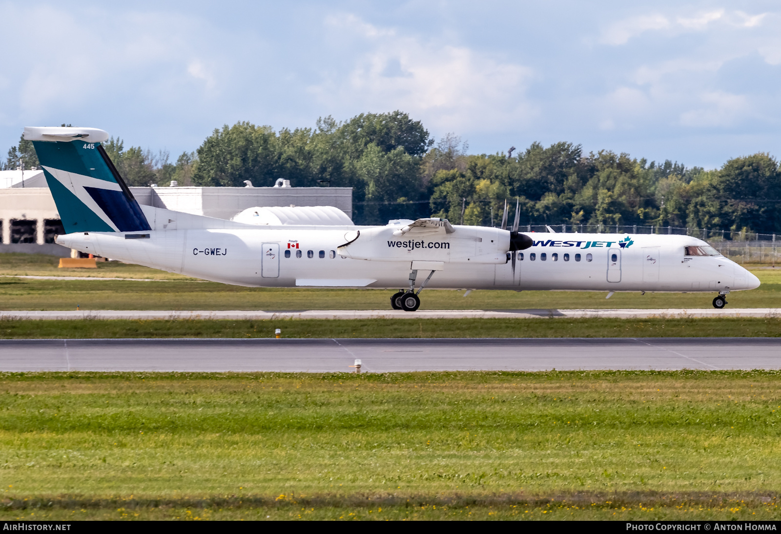 Aircraft Photo of C-GWEJ | Bombardier DHC-8-402 Dash 8 | WestJet | AirHistory.net #279833