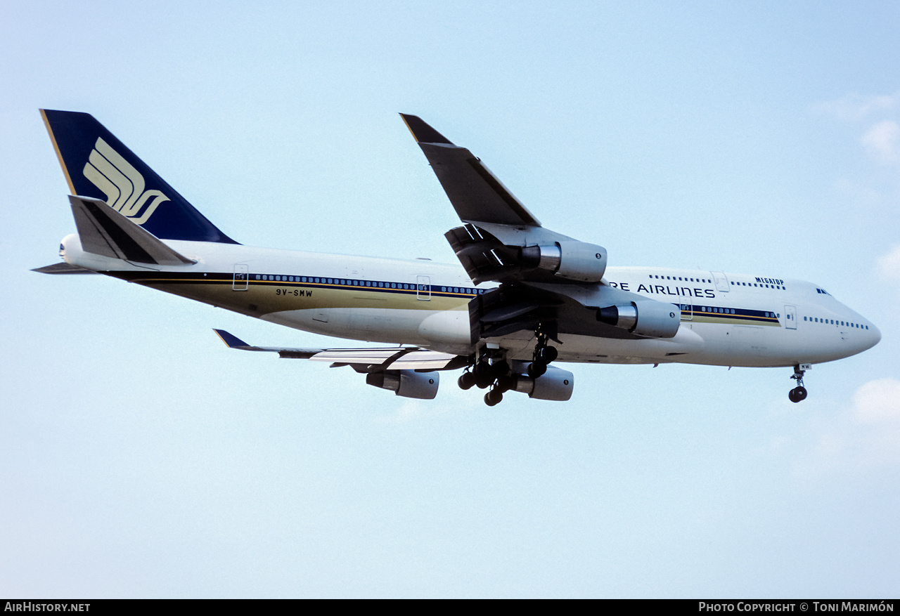 Aircraft Photo of 9V-SMW | Boeing 747-412 | Singapore Airlines | AirHistory.net #279929