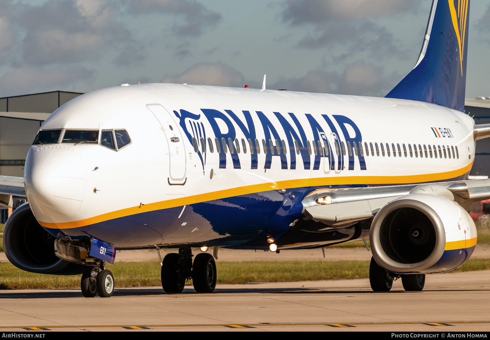 Aircraft Photo of EI-EKY | Boeing 737-8AS | Ryanair | AirHistory.net #279956