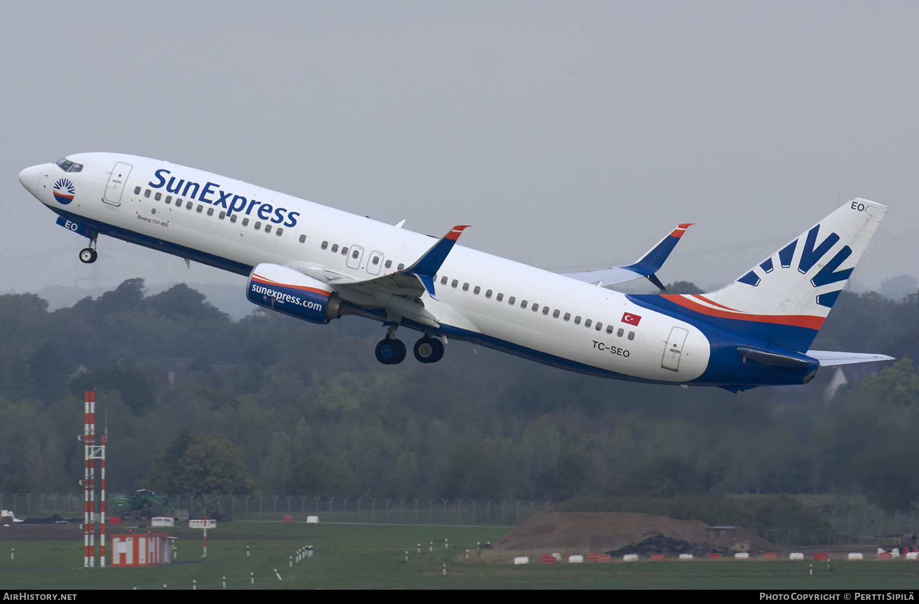 Aircraft Photo of TC-SEO | Boeing 737-8HC | SunExpress | AirHistory.net #279993