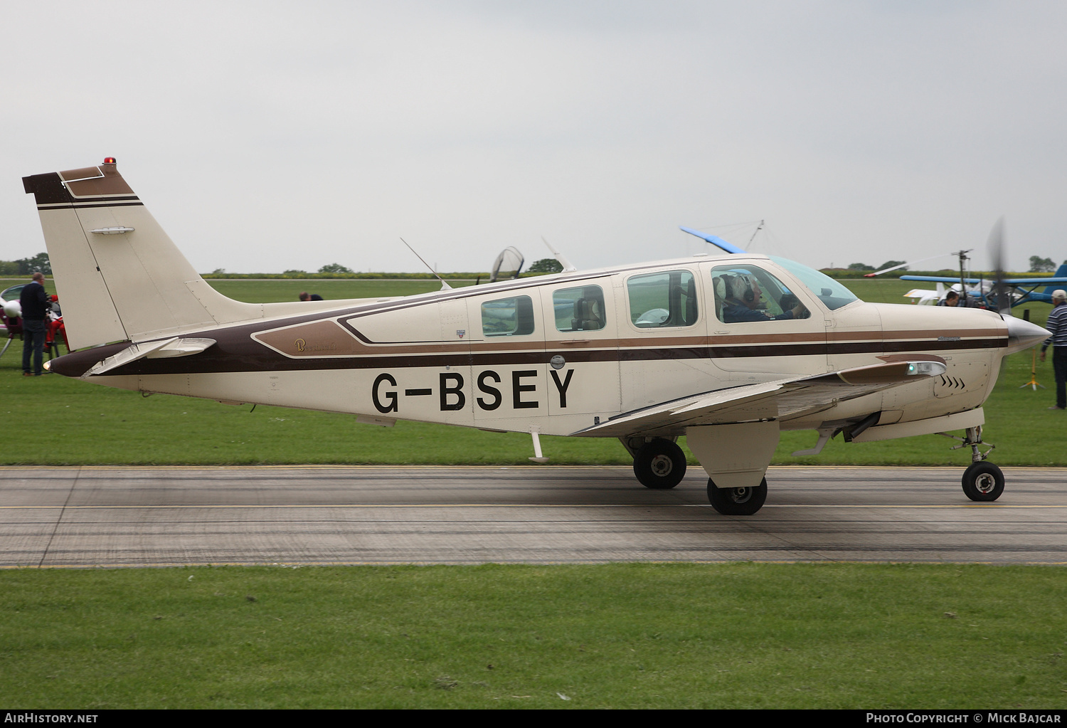 Aircraft Photo of G-BSEY | Beech A36 Bonanza 36 | AirHistory.net #279998