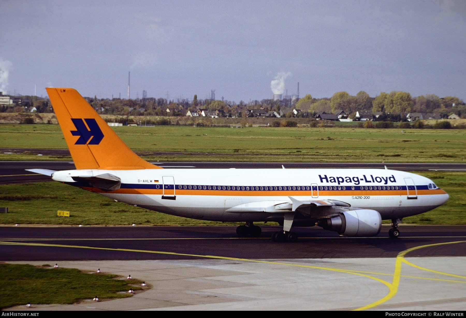 Aircraft Photo of D-AHLW | Airbus A310-204 | Hapag-Lloyd | AirHistory.net #280020