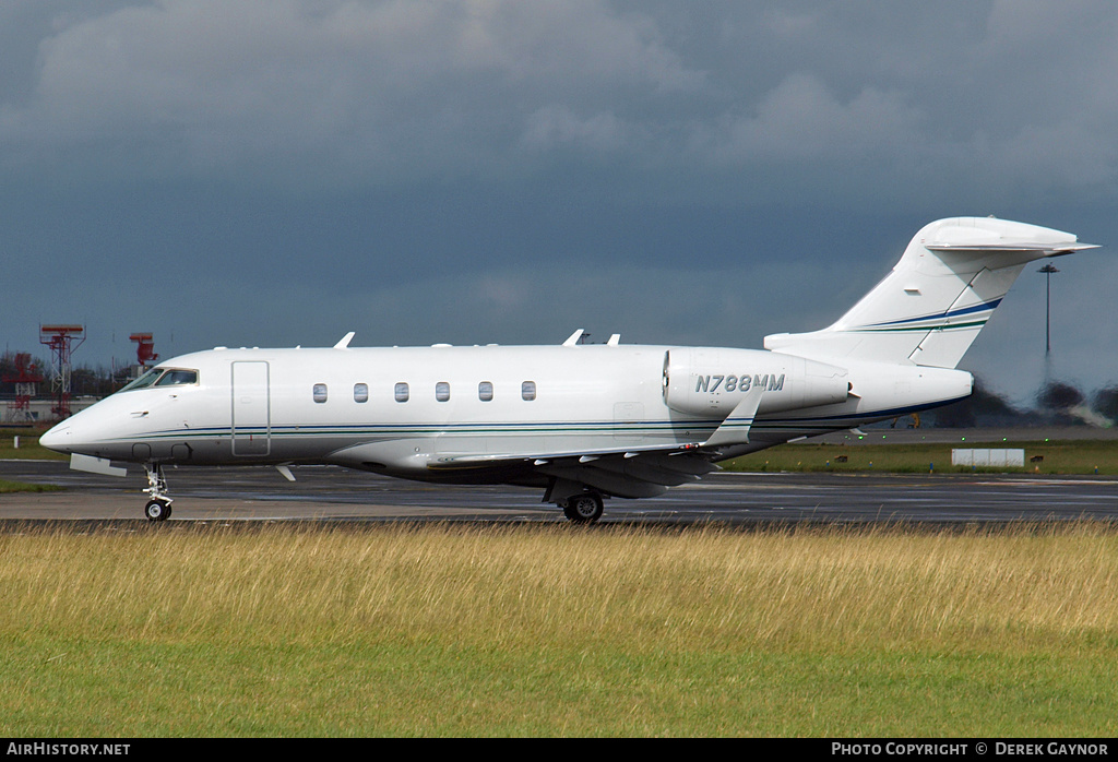 Aircraft Photo of N788MM | Bombardier Challenger 300 (BD-100-1A10) | AirHistory.net #280035