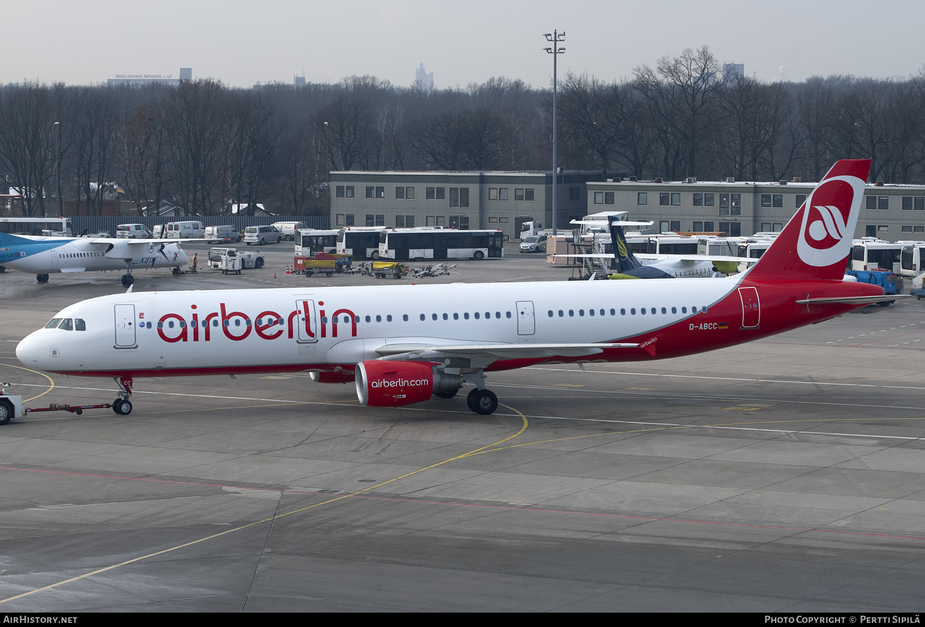 Aircraft Photo of D-ABCC | Airbus A321-211 | Air Berlin | AirHistory.net #280130
