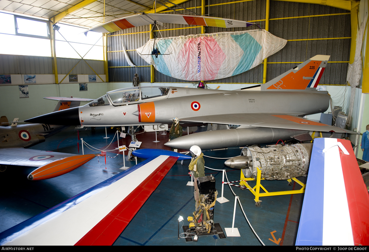 Aircraft Photo of 225 | Dassault Mirage IIIB | France - Air Force | AirHistory.net #280170