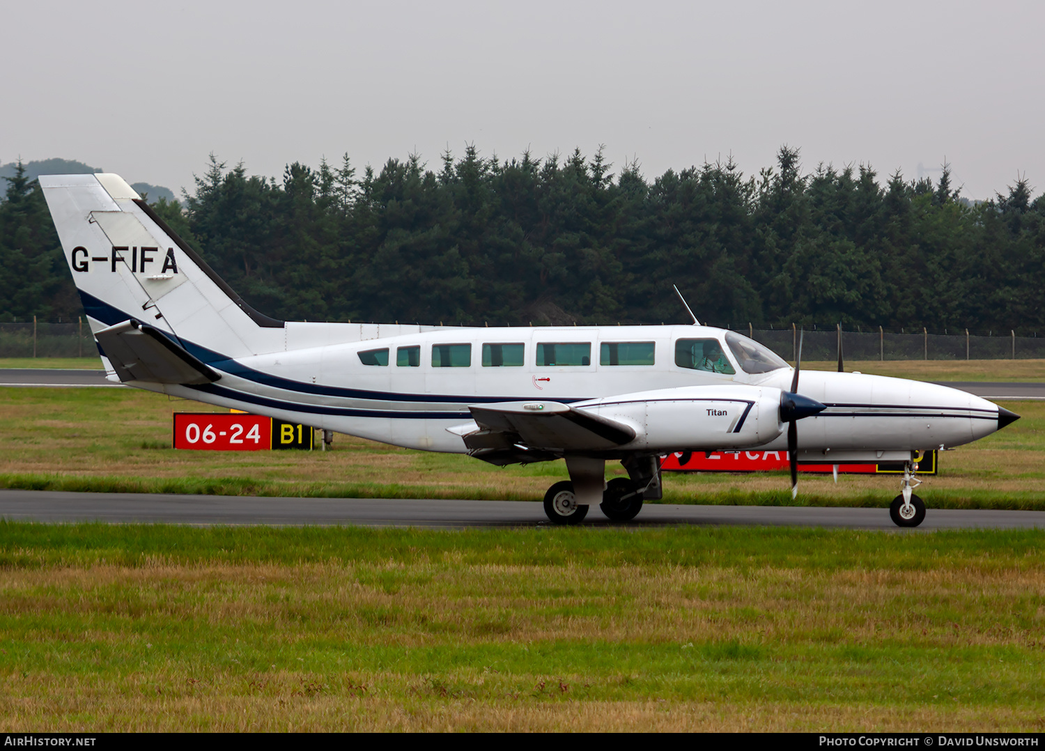 Aircraft Photo of G-FIFA | Cessna 404 Titan | AirHistory.net #280210