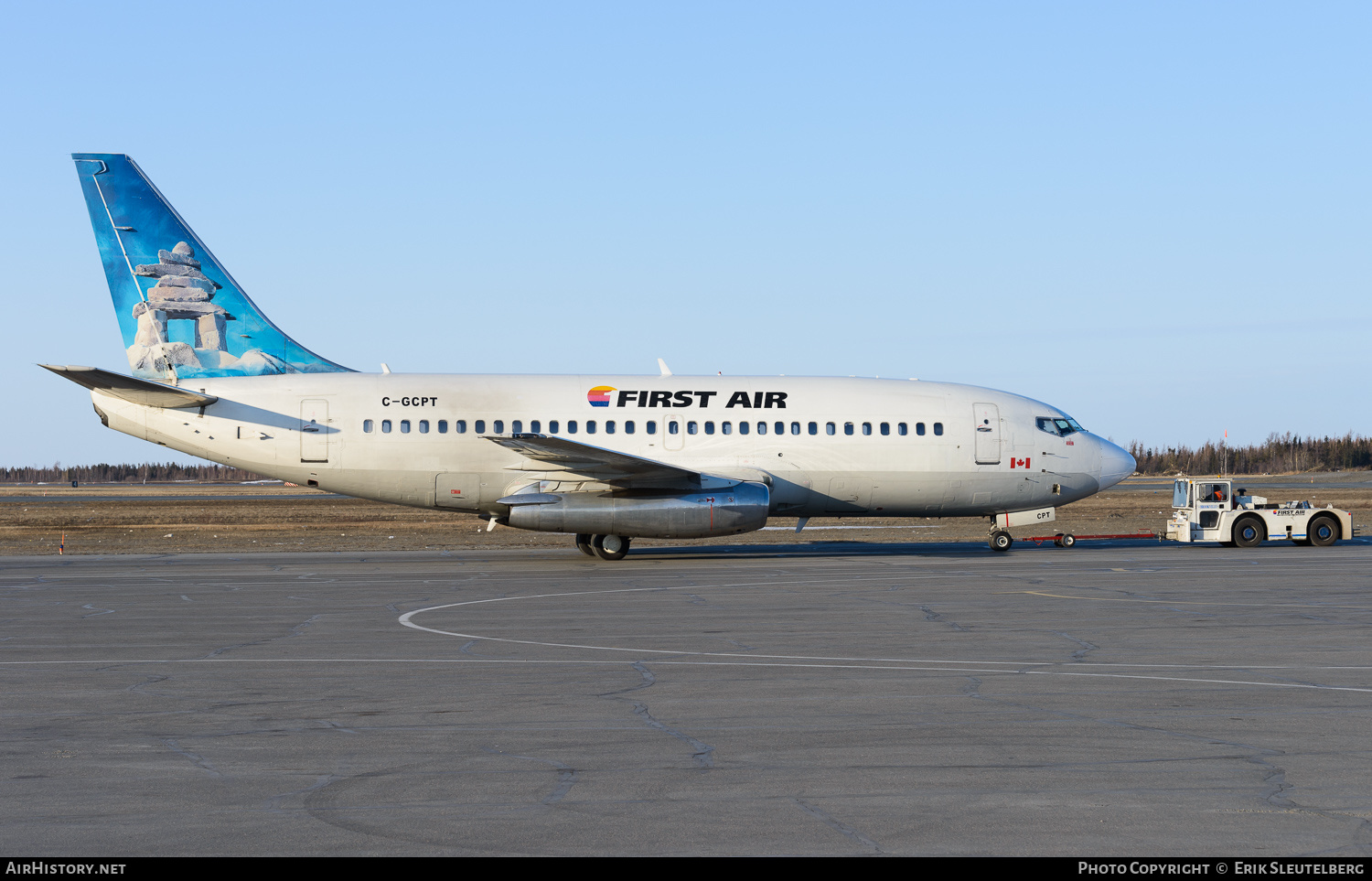 Aircraft Photo of C-GCPT | Boeing 737-217 | First Air | AirHistory.net #280268