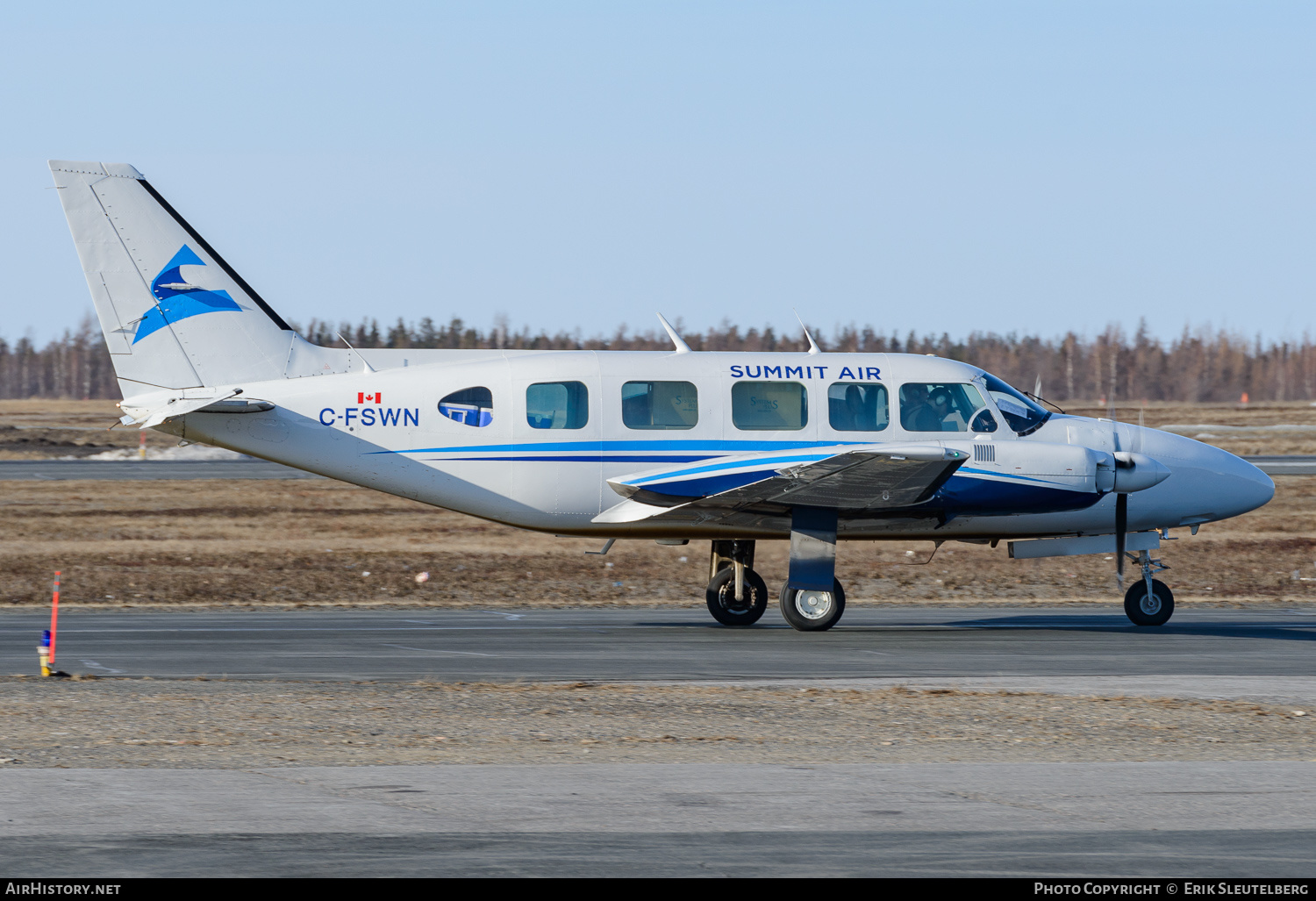 Aircraft Photo of C-FSWN | Piper PA-31-350 Navajo Chieftain | Summit Air | AirHistory.net #280271