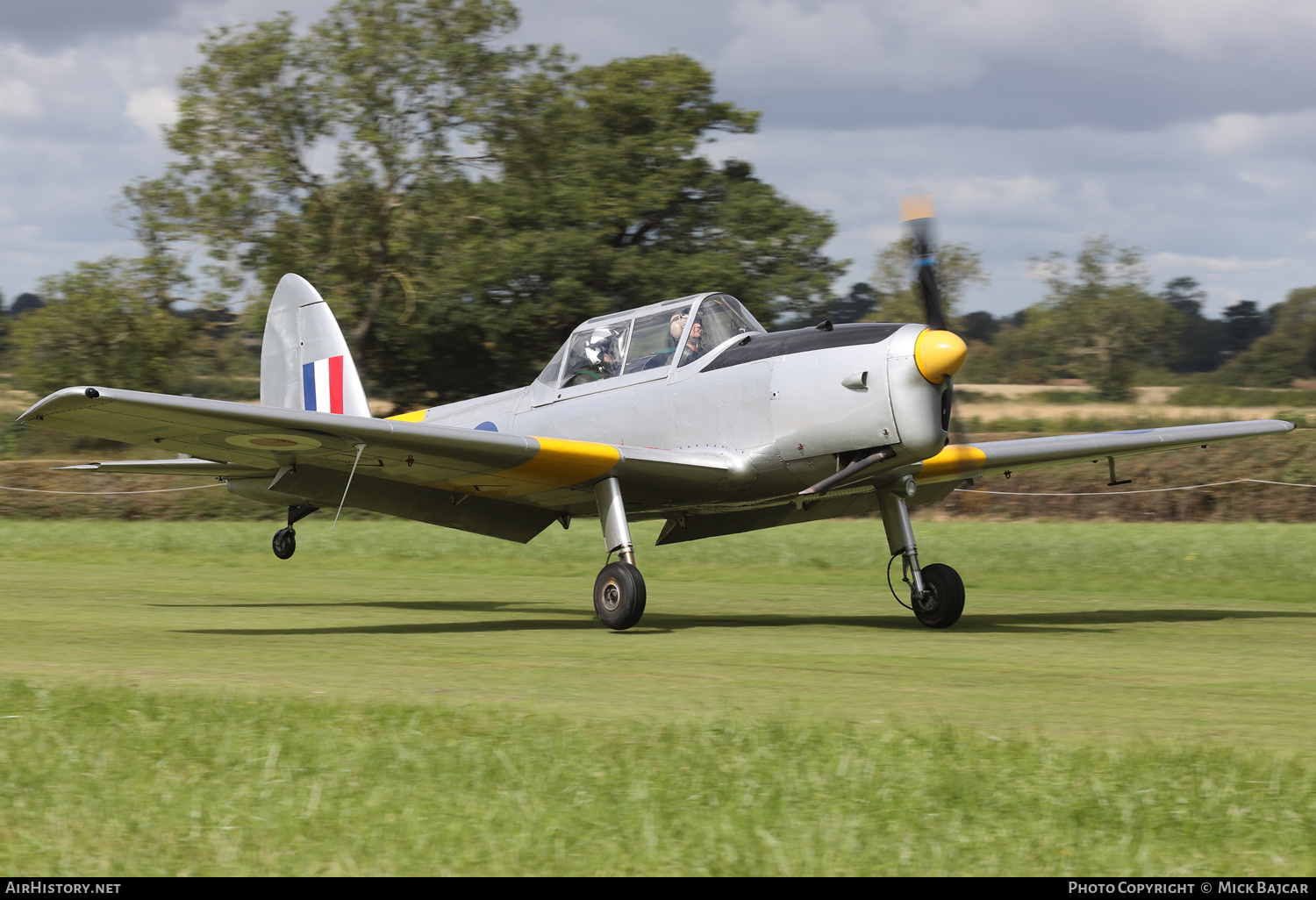 Aircraft Photo of G-BBND / WD286 | De Havilland Canada DHC-1 Chipmunk Mk22 | UK - Air Force | AirHistory.net #280292