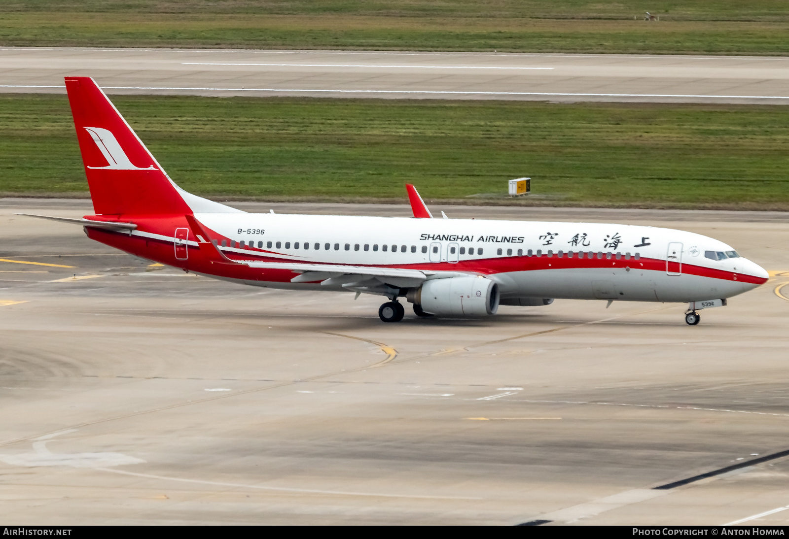 Aircraft Photo of B-5396 | Boeing 737-86D | Shanghai Airlines | AirHistory.net #280351