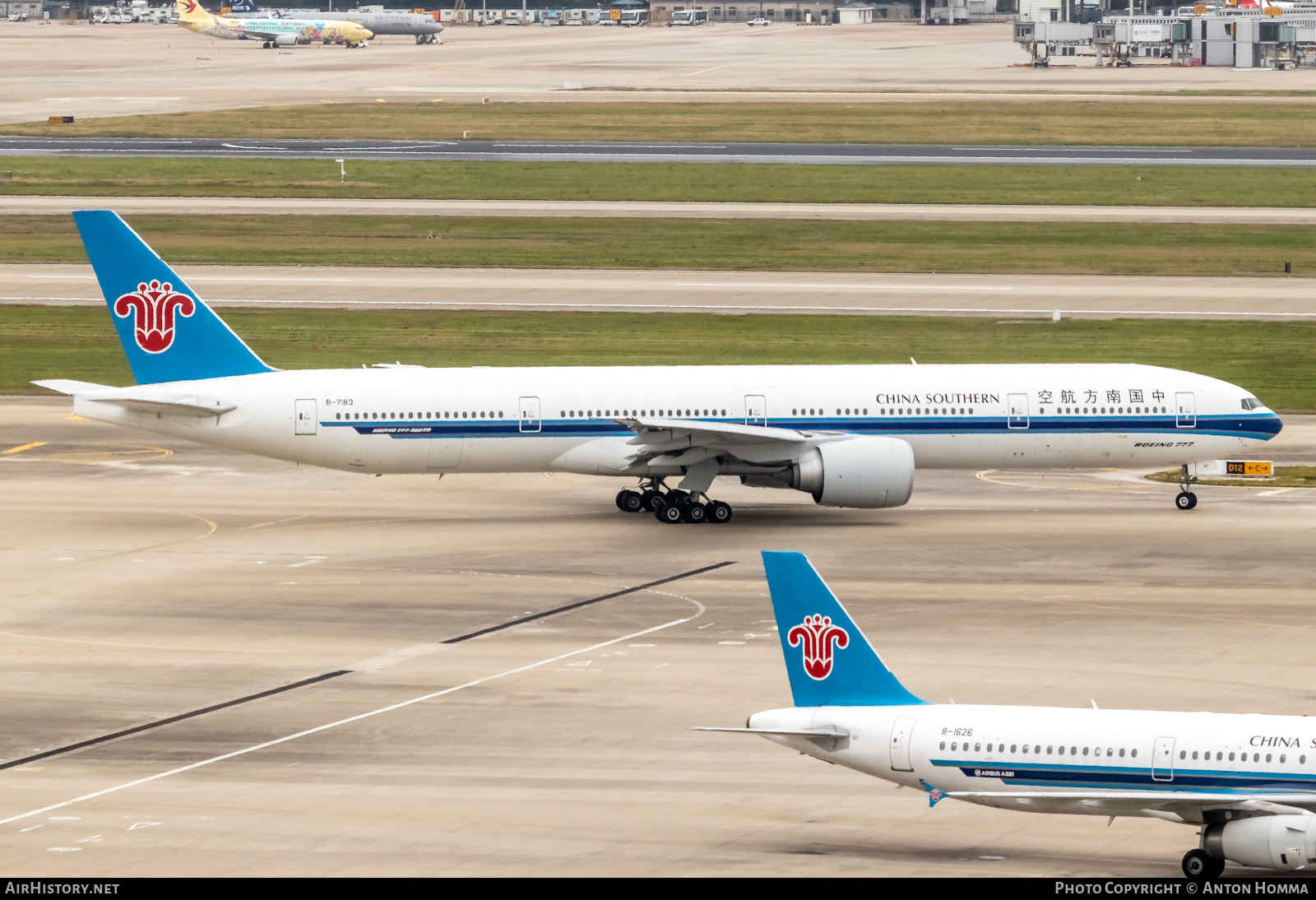 Aircraft Photo of B-7183 | Boeing 777-31BER | China Southern Airlines | AirHistory.net #280393